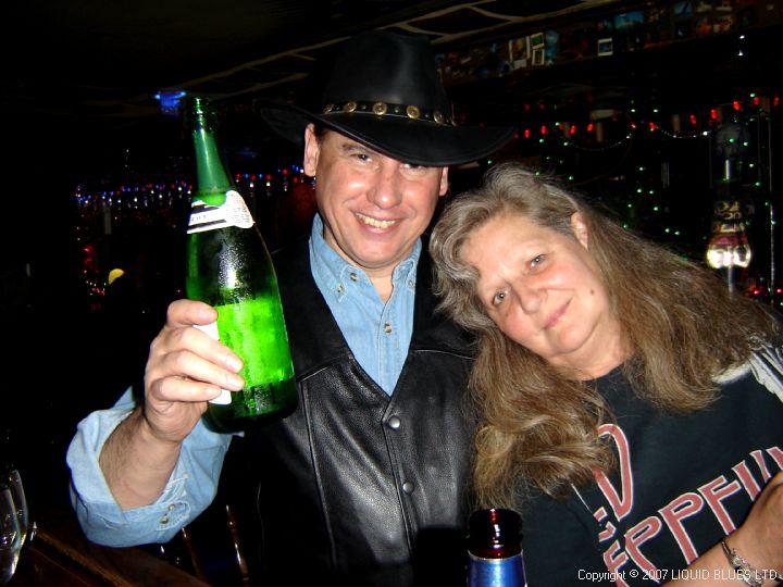 Mikes (28)